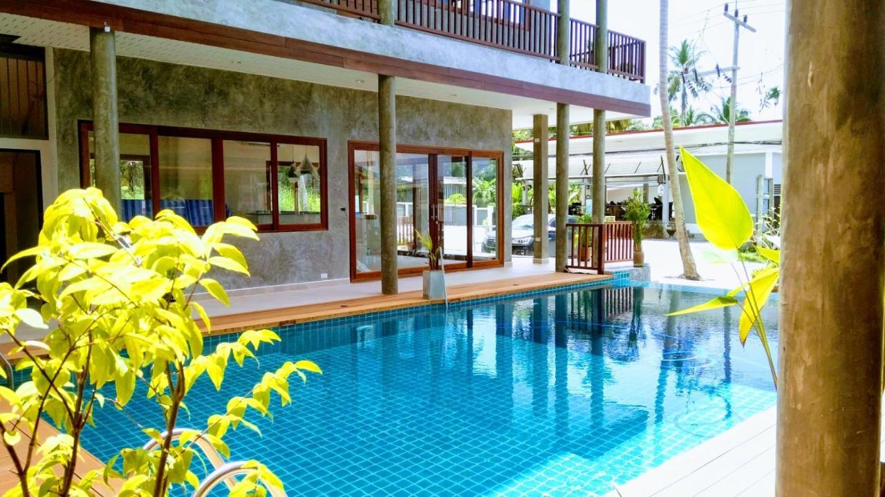 Le Grand Bleu Hotel Wok Tum Extérieur photo