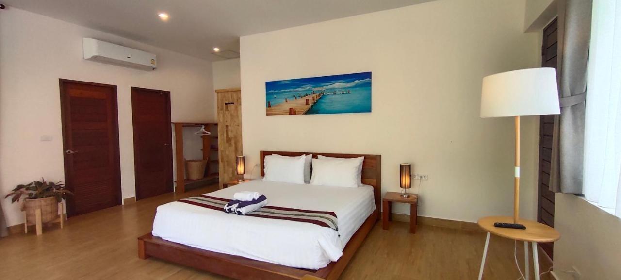 Le Grand Bleu Hotel Wok Tum Extérieur photo